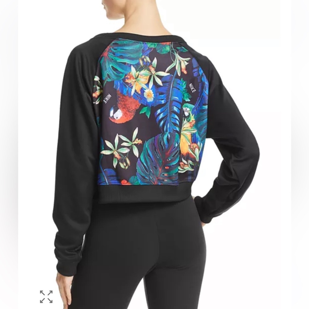 Nike Crop Top Sweatshirt Long sleeves Size XS like brand new condition
